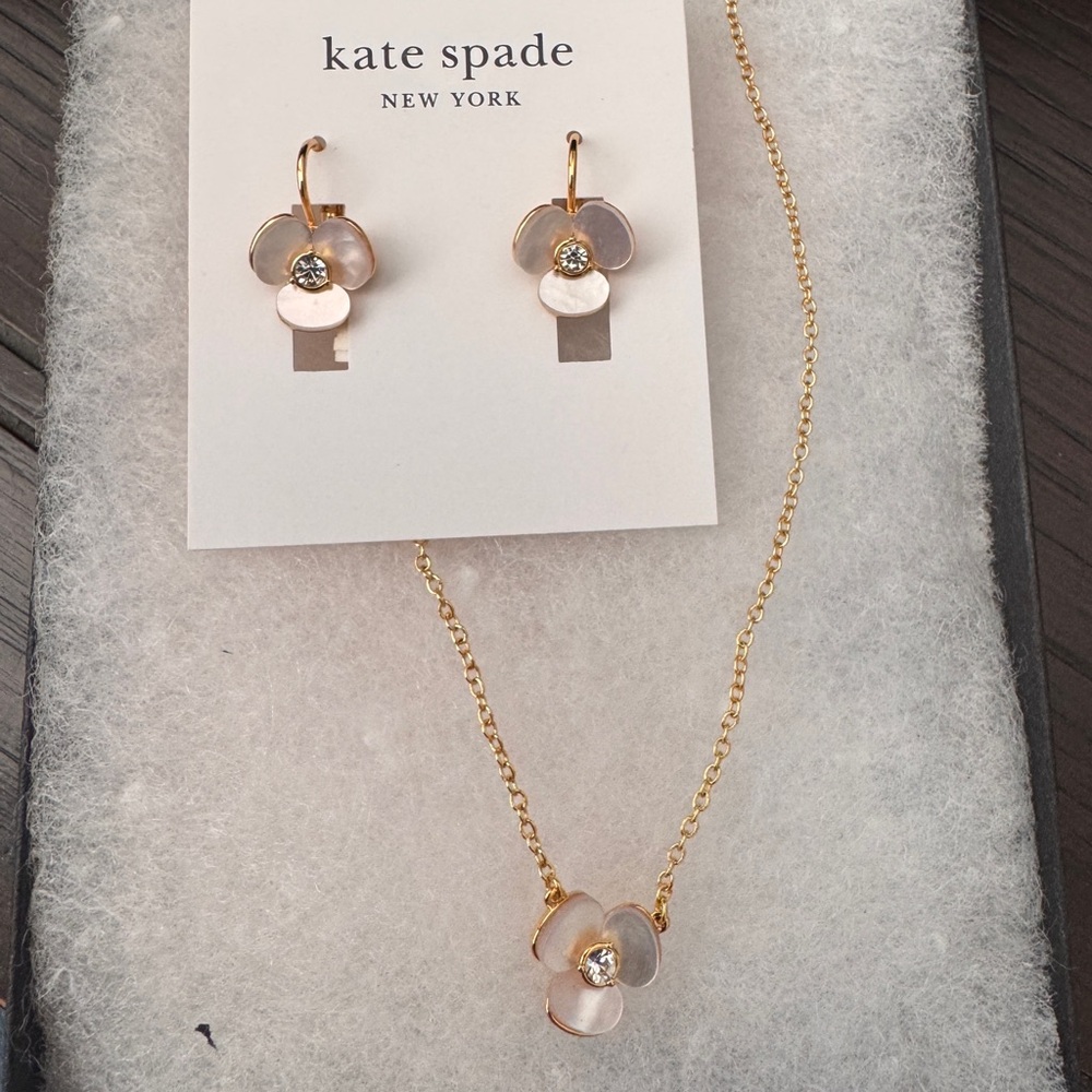 Kate Spade Gold and Cream Flower Earrings